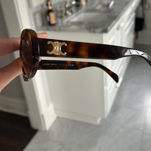 Celine Triomphe 52mm oval sunglasses acetate - Picture 6 of 6